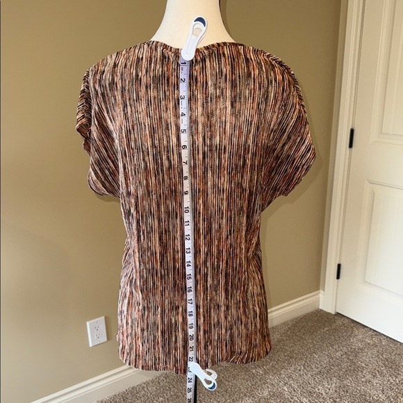 TanJay Blouse Brown Pleated Cap Sleeve Top Shirt Women's Size - Picture 4 of 8